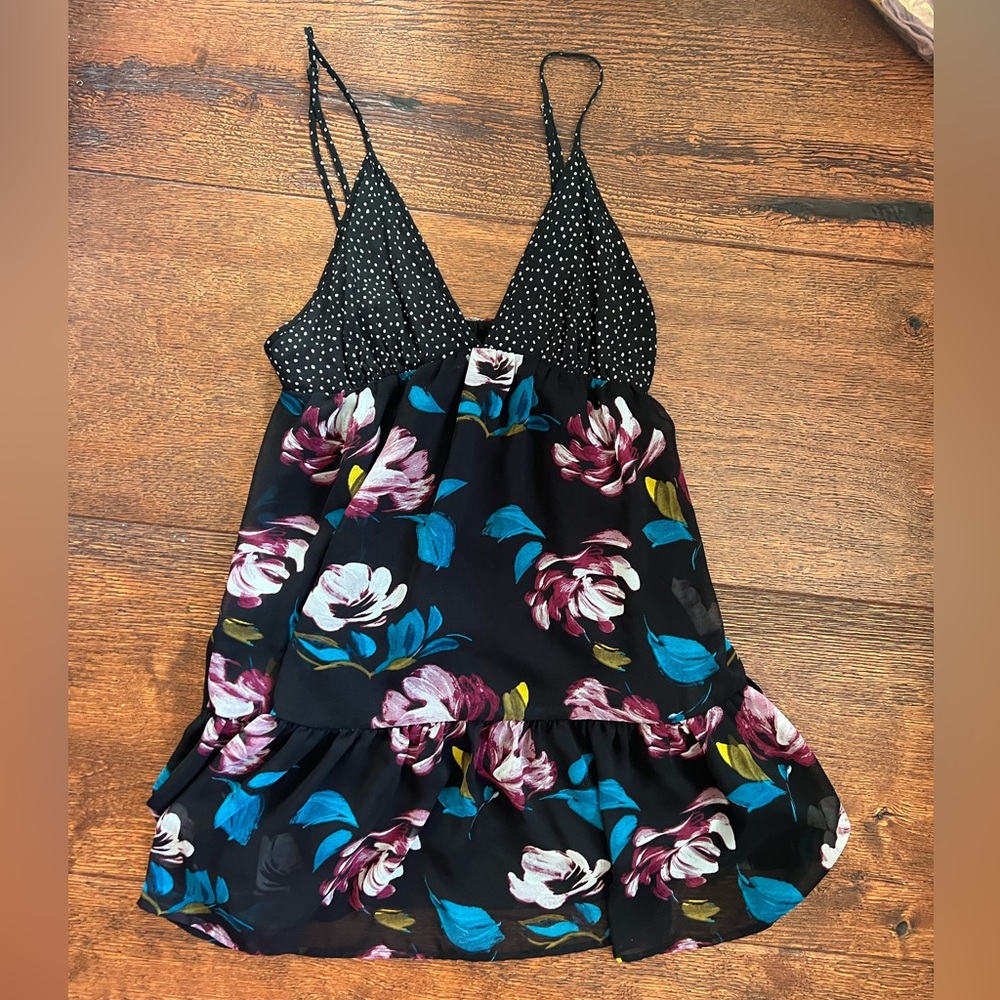 Contrast Polka Dot Floral Print Ruffle hem Sleeveless V-neck Babydoll Mini Dress